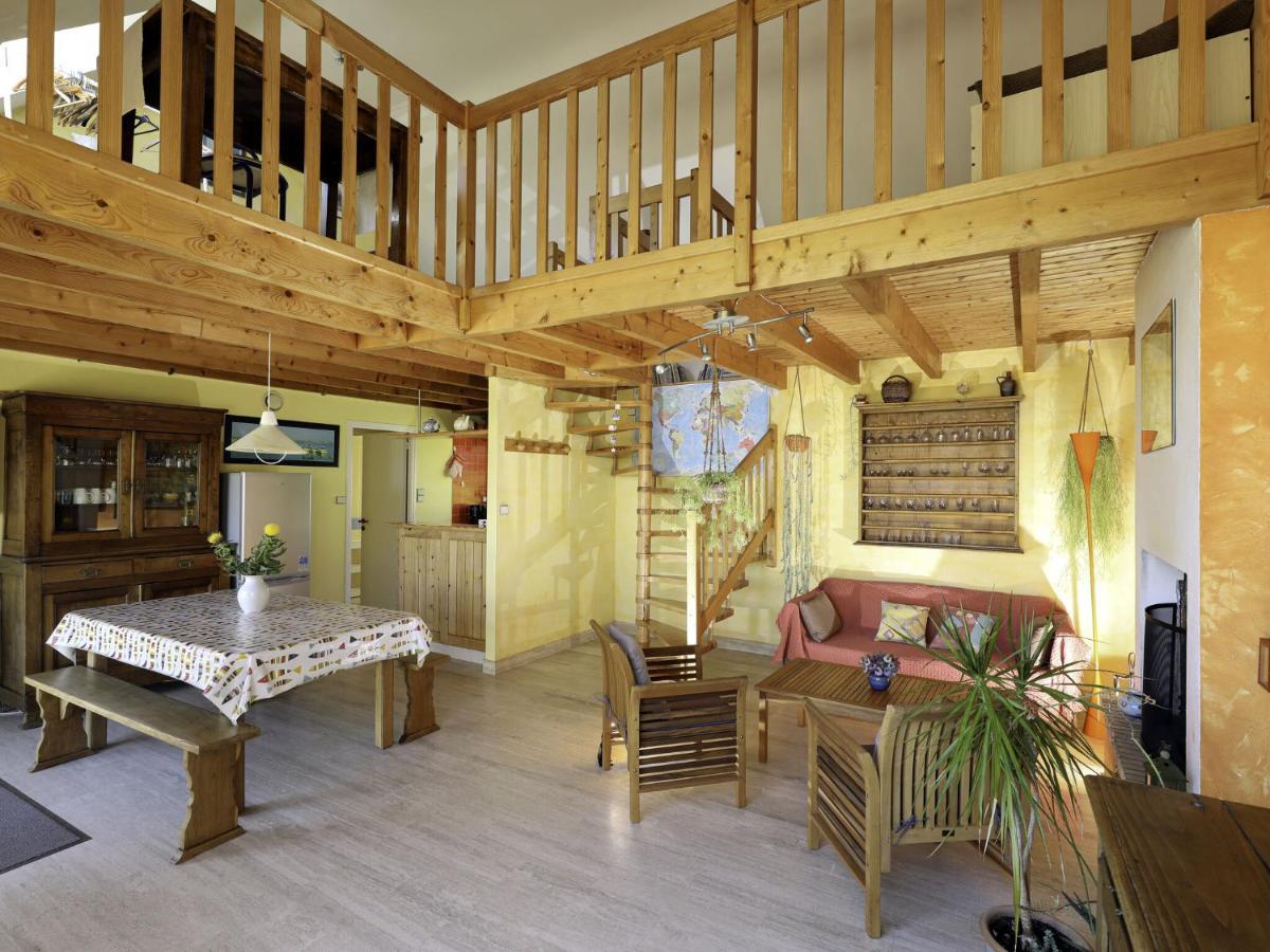 Bright Cottage In A Quiet Location, Near The Coast, Sibiril Exterior photo